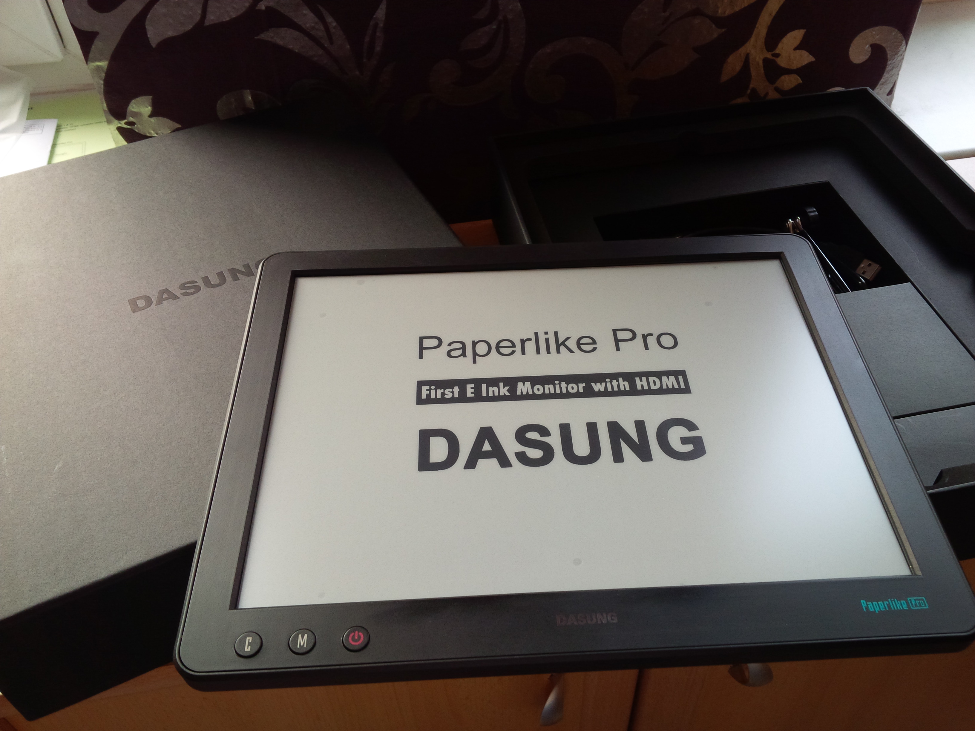 dasung, PaperLike Pro, czytnik ebooków, ebook, ebook reader, monitor