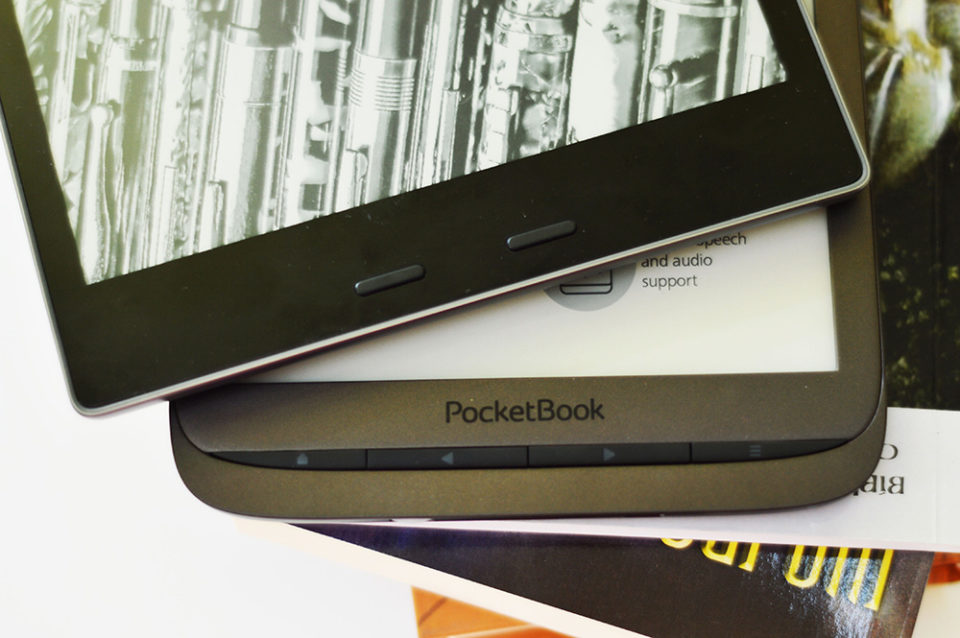 Pocketbook Ink Pad 3 Kindle Oasis 2 przyciski fizyczyne przewracanie stron, power, home, menu