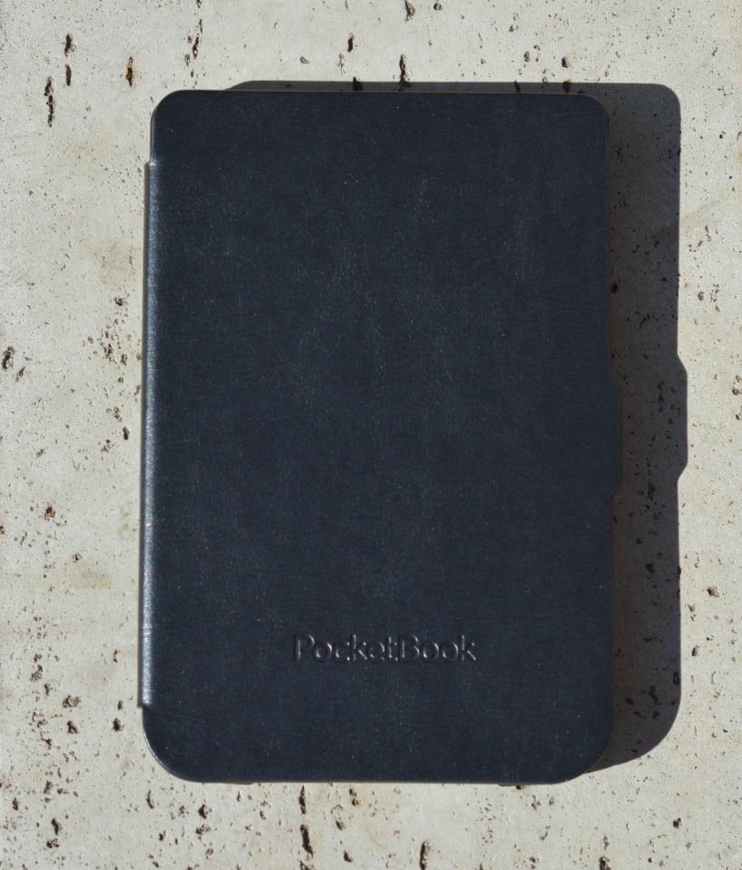 Etui Shell w kolorze czarnym do czytników PocketBook 615 Basic Lux, PocketBook Basic 3, PocketBook Basic Touch oraz PocketBook 626(2) Touch Lux 3