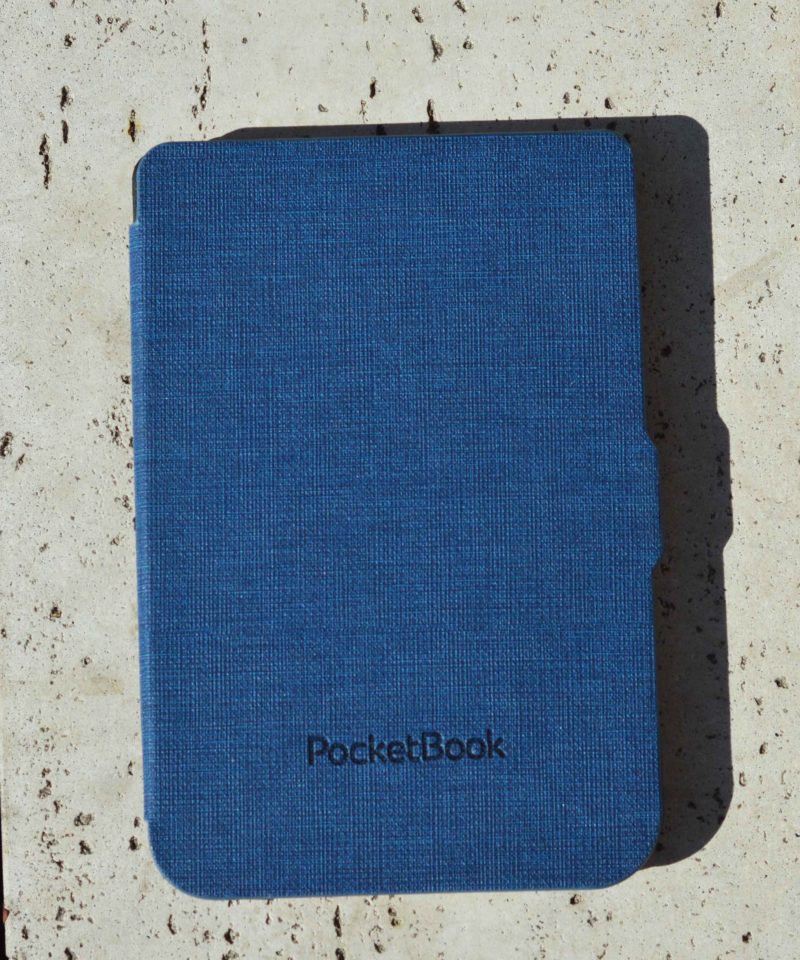 Niebieskie etui shell do czytników PocketBook 615 Basic Lux, PocketBook Basic 3, PocketBook Basic Touch oraz PocketBook 626(2) Touch Lux 3.