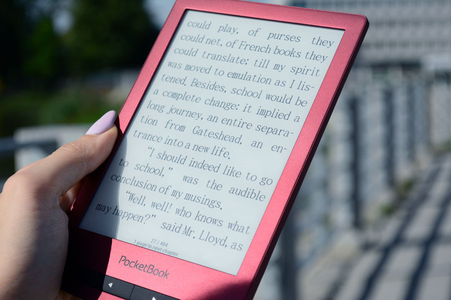 PocketBook Touch Lux 5 czytanie