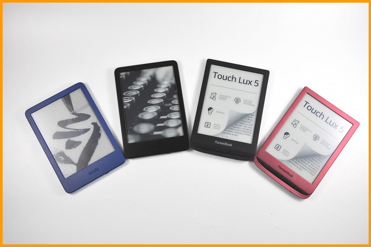 Kindle 11 (z lewej) vs PocketBook Touch Lux 5 (z prawej)