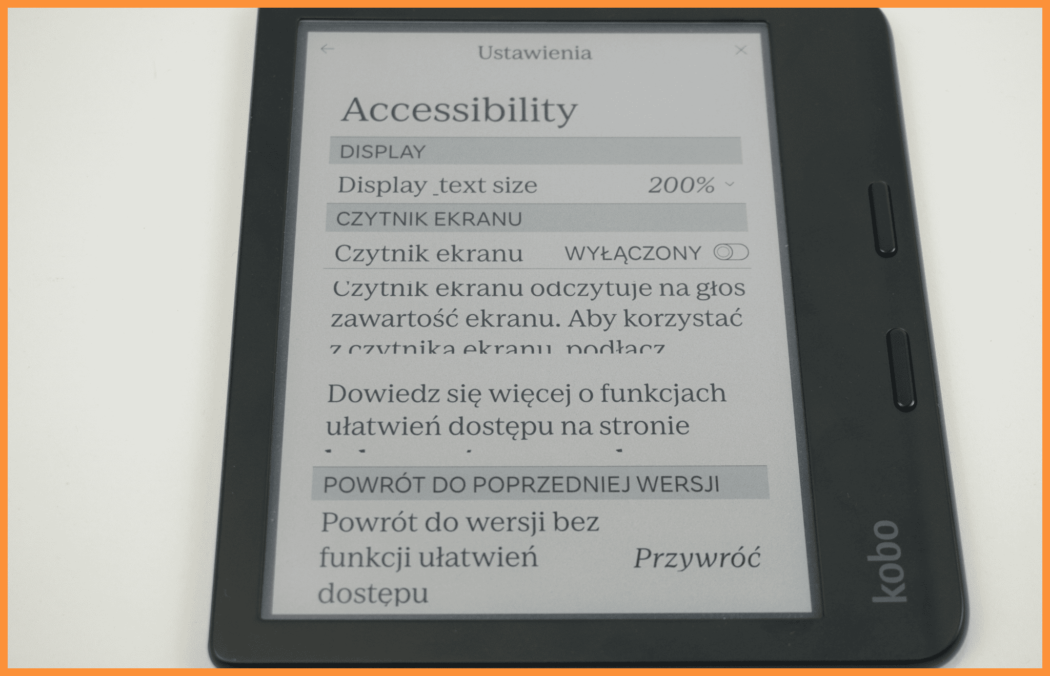 Czytnik ebook Kobo, przedstawiający opcje dostosowania wielkości tekstu w urządzeniu w celu ułatwienia lektury osobą niedowidzącym
