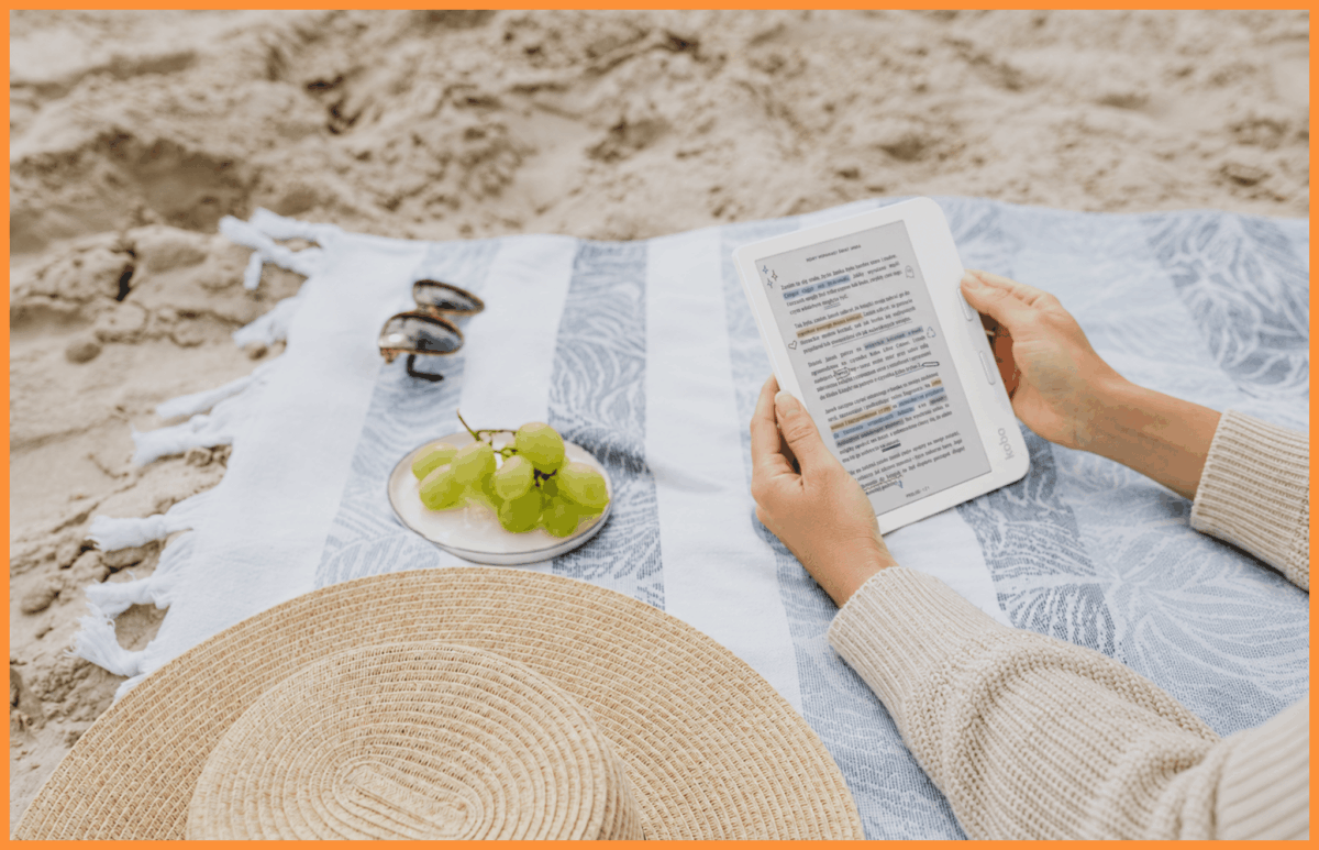 Czytnik e-book Kobo na plaży