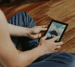 Najnowszy Kindle Colorsoft - pierwszy kolorowy czytnik Kindle