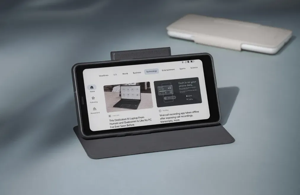 Etui 2w1 Onyx Boox Palma 2 Pro w kolorze czarnym